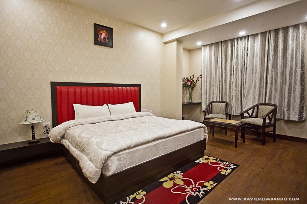 Hotel Krishna International Vrindāvan Exterior foto